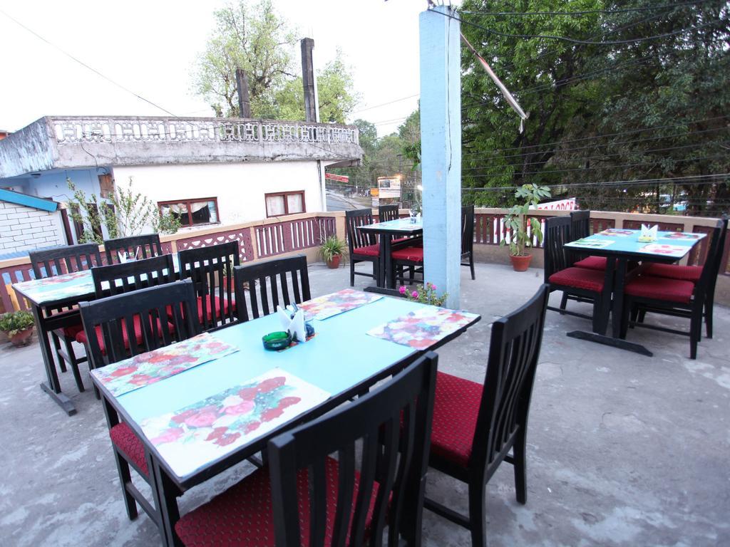 Trekkers Lodge Pokhara Exterior foto