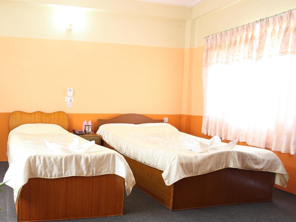 Trekkers Lodge Pokhara Zimmer foto