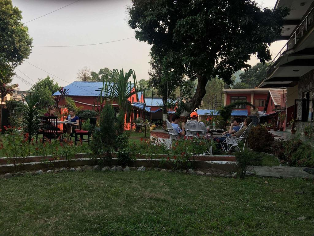 Trekkers Lodge Pokhara Exterior foto