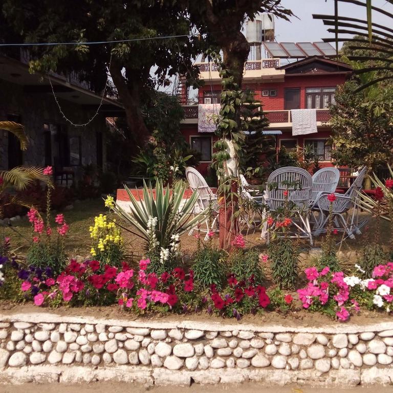 Trekkers Lodge Pokhara Exterior foto
